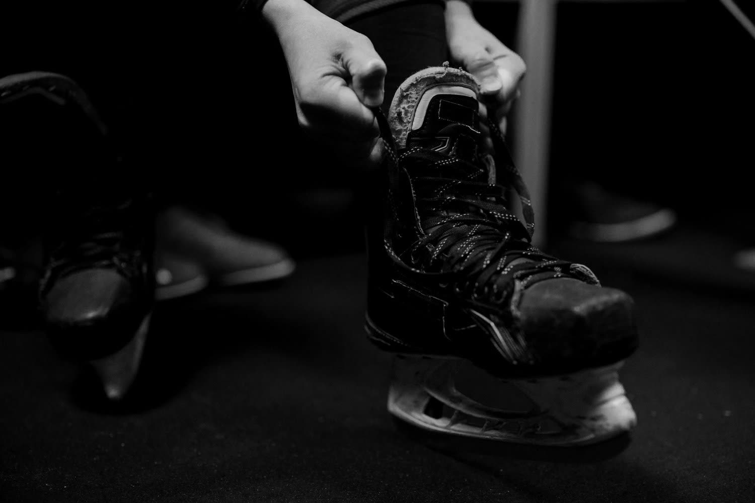 Lacing up a skate